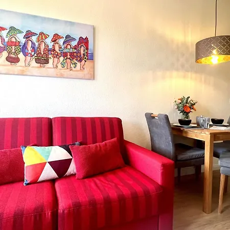Apartment 470, Seepark *