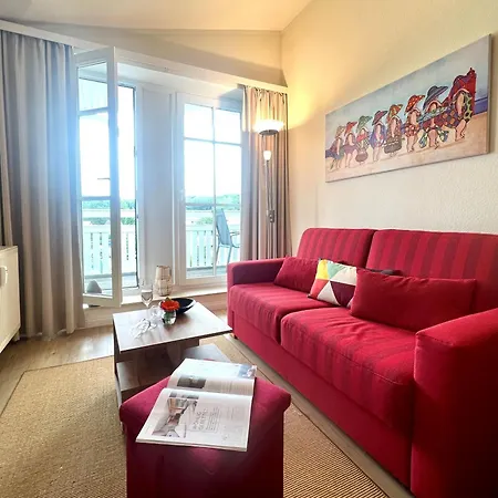 Apartment 470, Seepark
