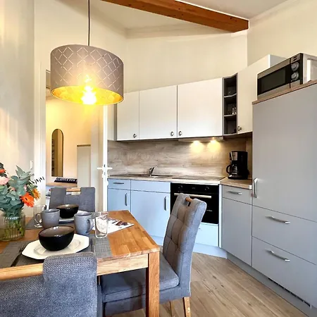 Apartment 470, Seepark